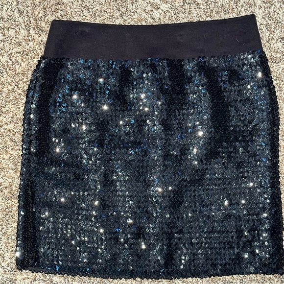 Lily White Mini black sequin stretch L - Picture 2 of 6